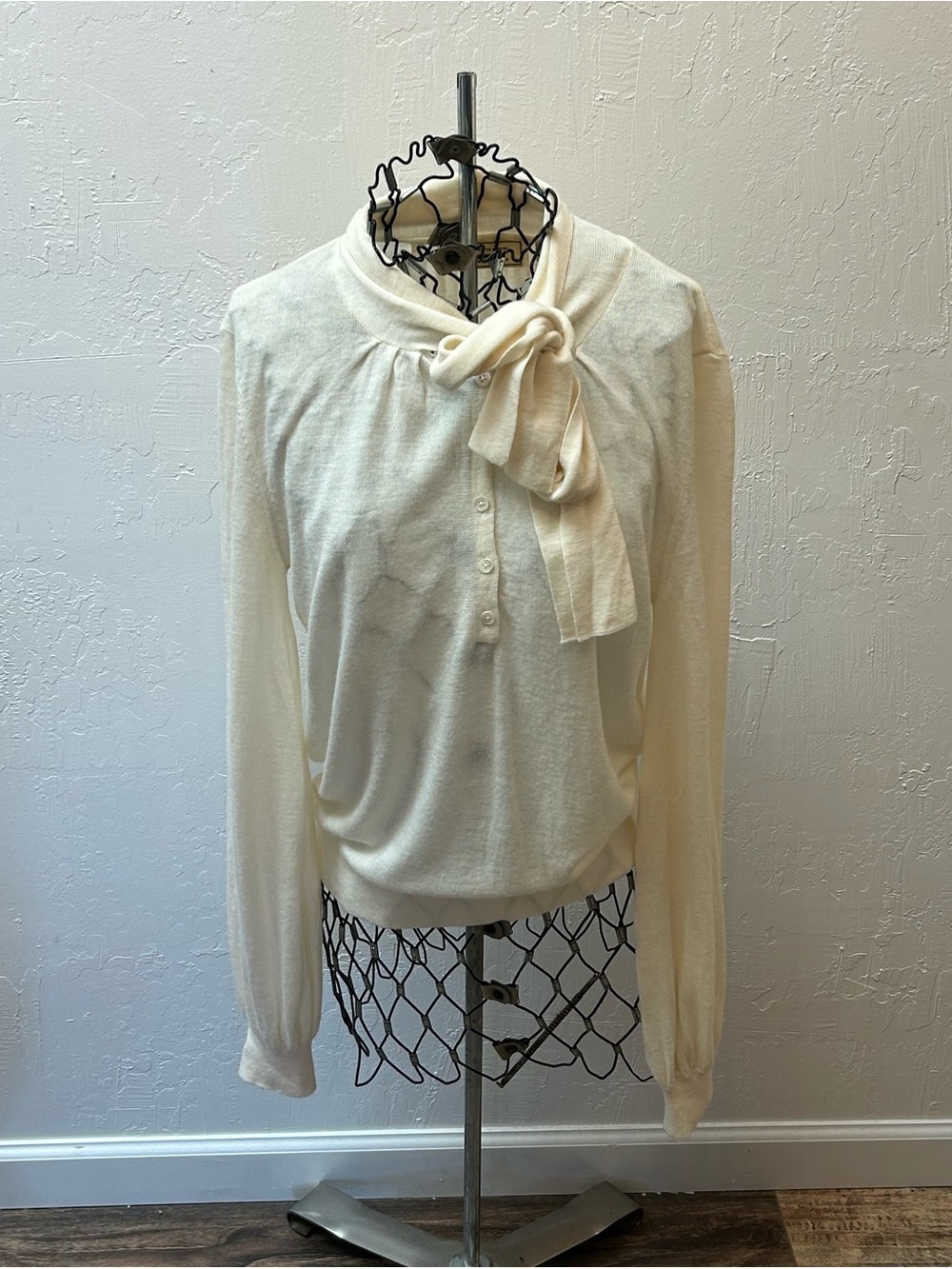 Anthropologie Moulinette Soeurs Ivory Bow Neck Sweater Top Women’s Medium - Picture 2 of 6